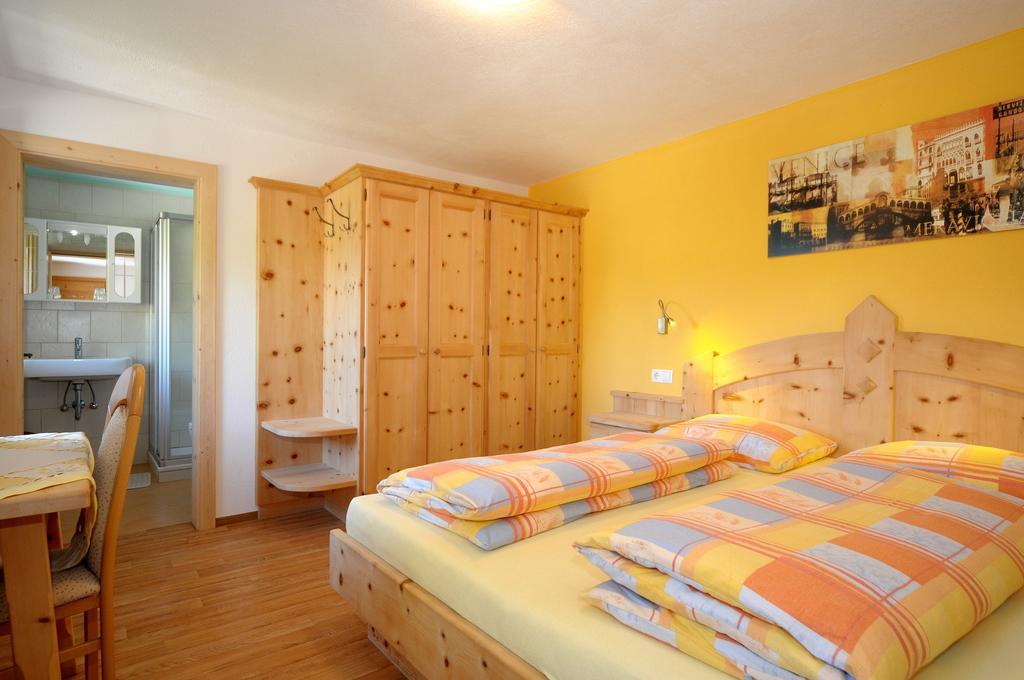 Villa Oberpiskoihof à Funes  Chambre photo