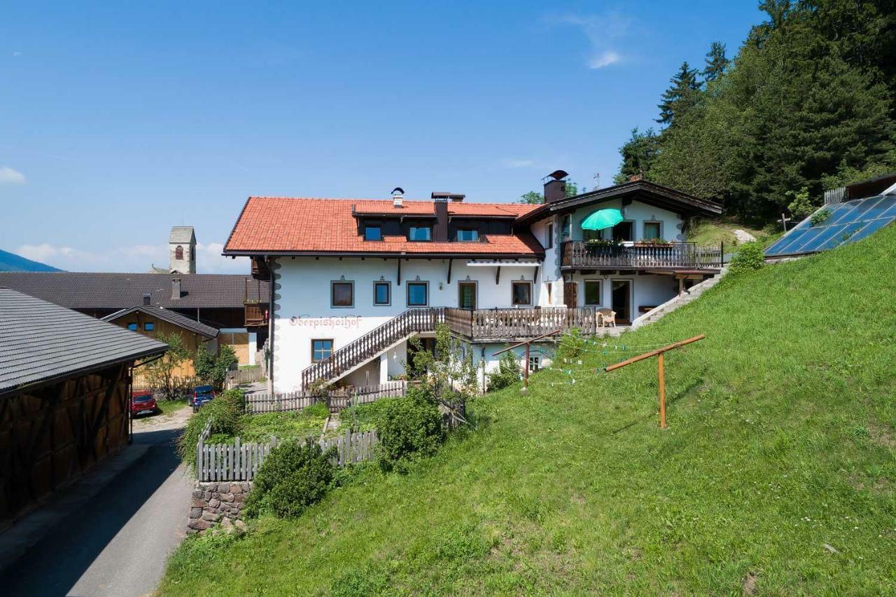 Villa Oberpiskoihof à Funes  Extérieur photo